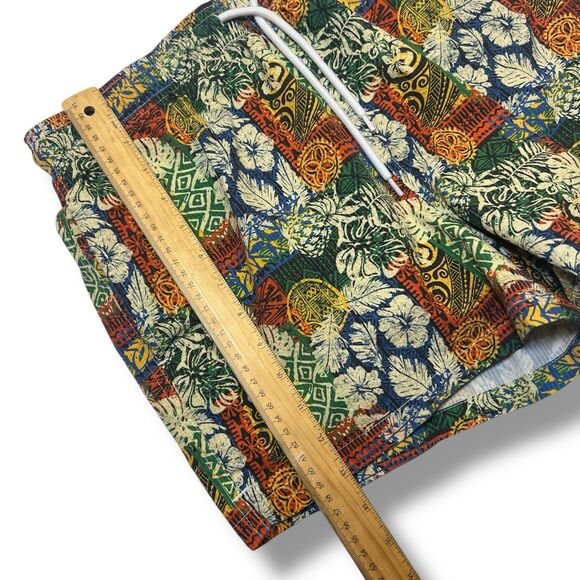 Lumber Legs Shorts Men Medium Lined 3” - Picture 6 of 9